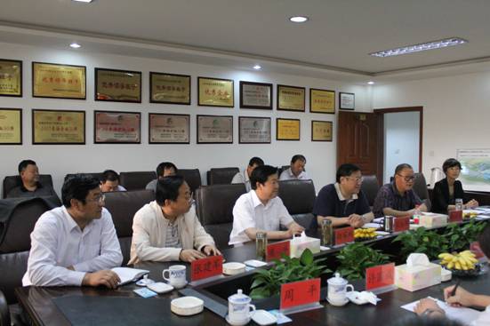 省委常委、副省長駱玉林實地考察物產(chǎn)集團“雙百”行動重點項目